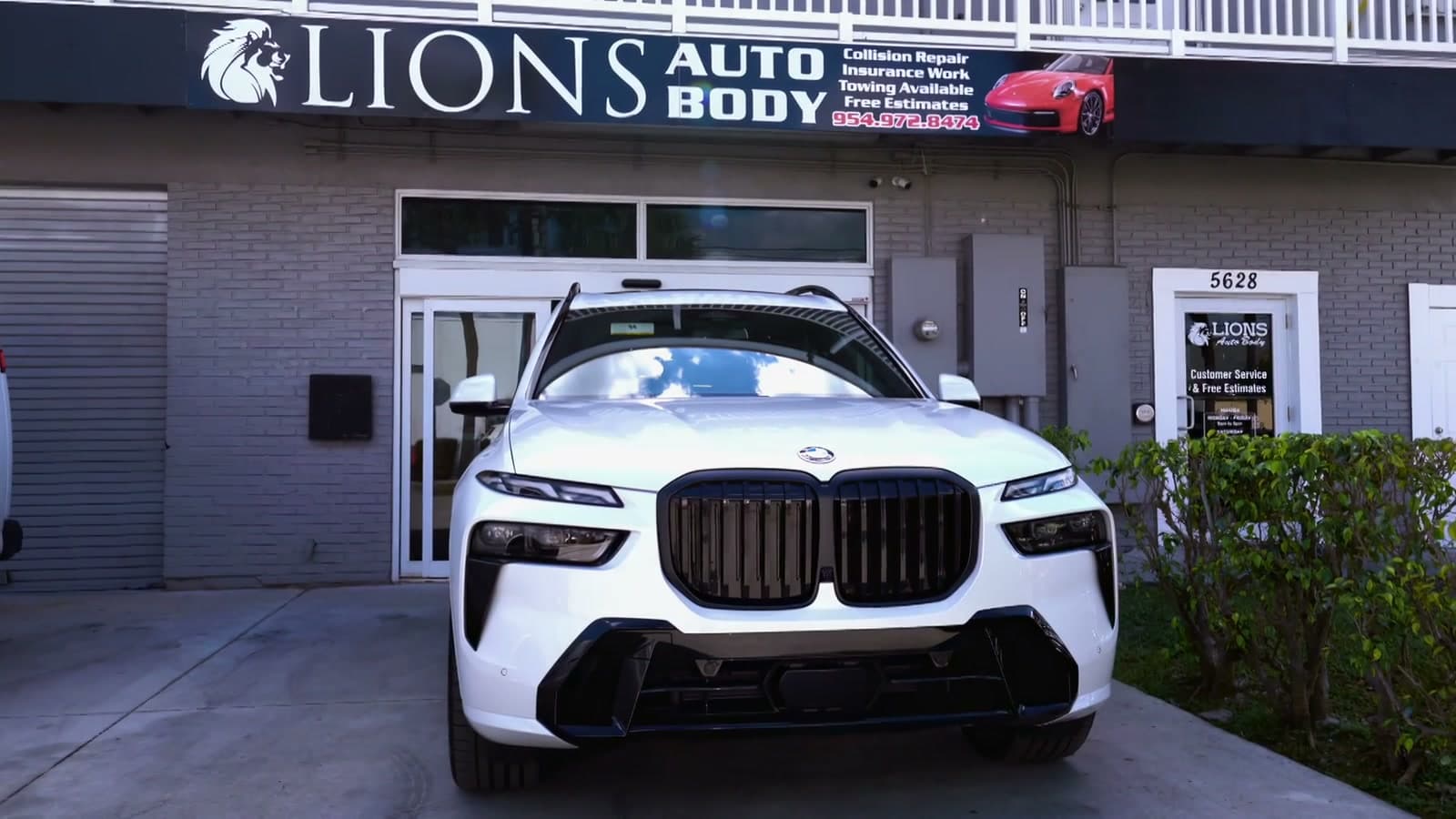 Lions Auto Body shop exterior